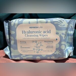 ✨New✨ Refresh Lab Hyaluronic Acid Cleansing Wipes - Pack of 30 Wipes